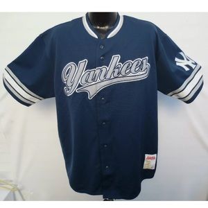 NEW YORK YANKEES MLB XL STITCHED BUTTON